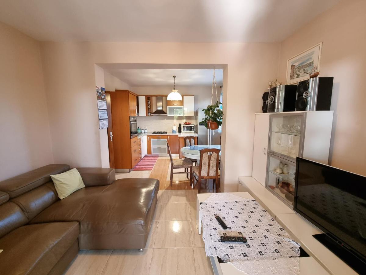 Apartment Grbac Barbat na Rabu Экстерьер фото